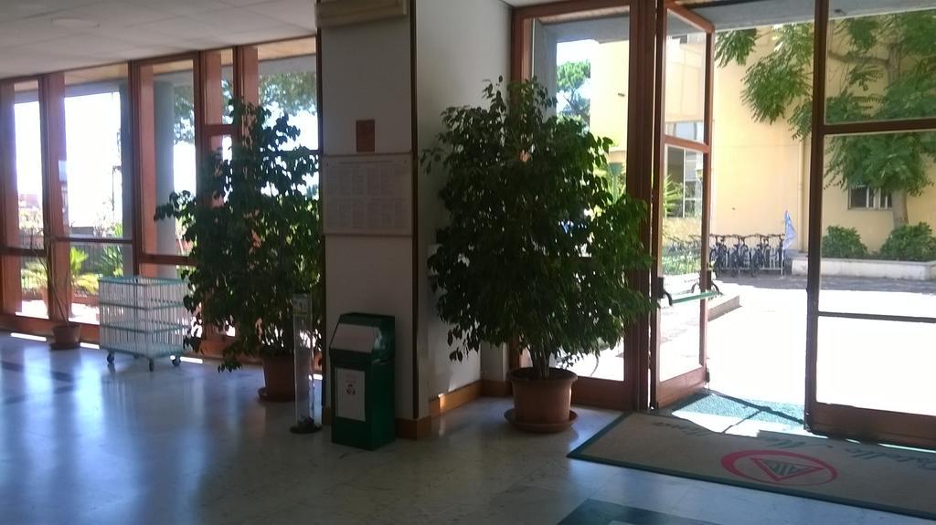 Ostello Mergellina Aig Hostel Napoli Bagian luar foto